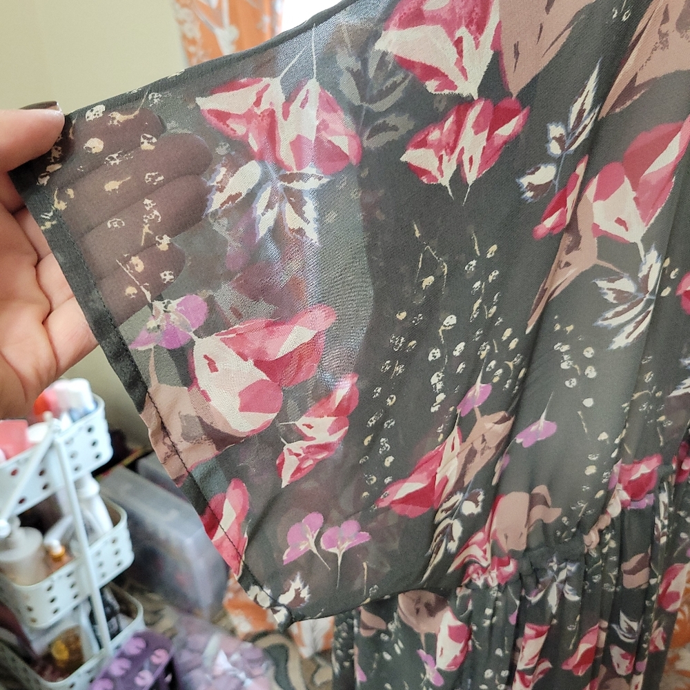 Floral Sheer Kimono Robe - Picture 3 of 7